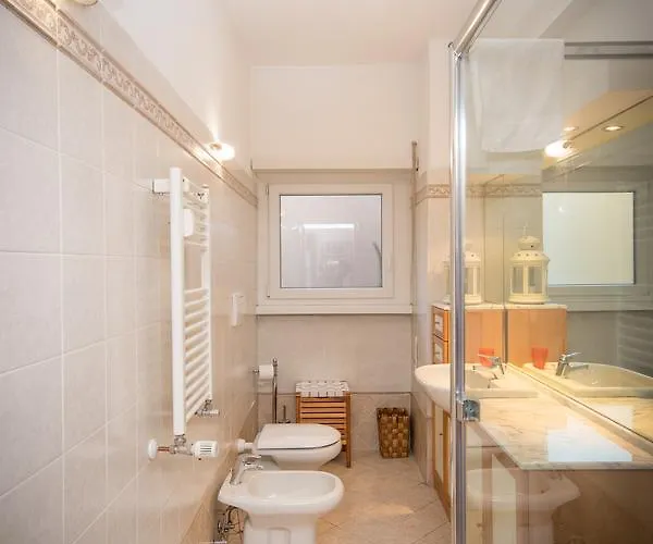 Elettra Luxury